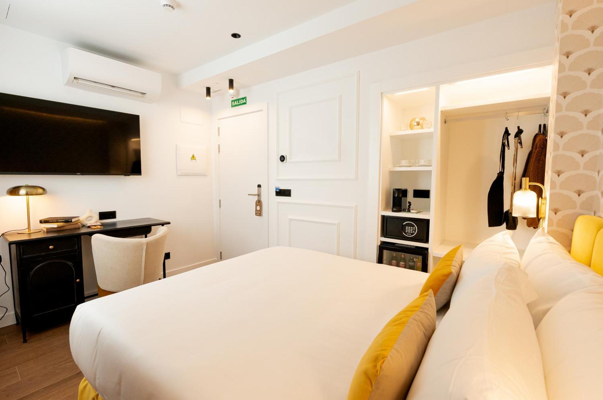 L&h Callao Selection Adults Only Pensión Madrid